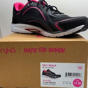 Ryka Women's Sky Walking Shoe